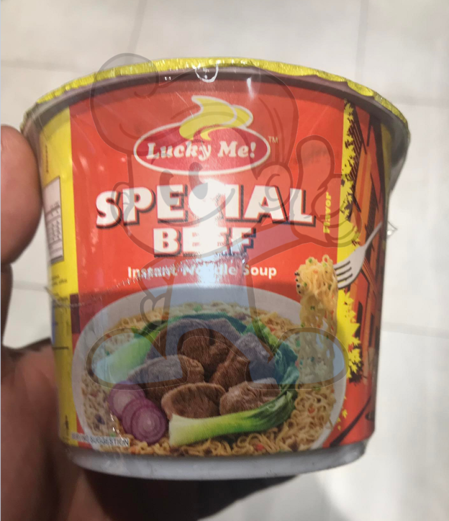 Lucky Me! Go Cup Special Beef (14 X 40G) Groceries