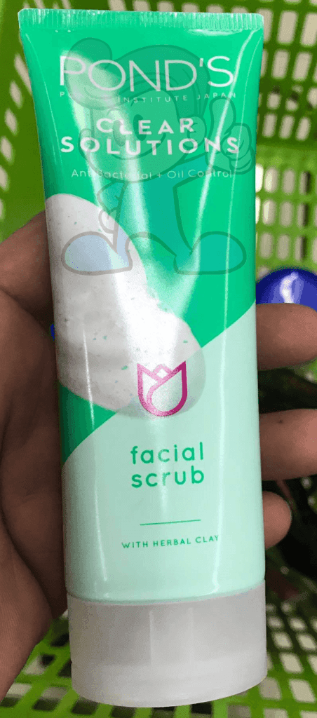 Ponds Clear Solutions Facial Scrub (2 X 100 G) Beauty