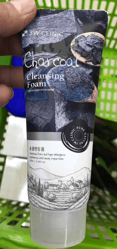 3W Clinic Charcoal Cleansing Facial Foam (2 X 100 Ml) Beauty