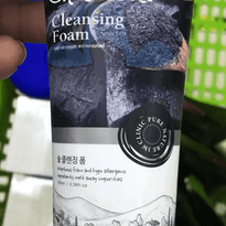 3W Clinic Charcoal Cleansing Facial Foam (2 X 100 Ml) Beauty