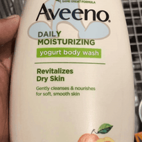 Aveeno Daily Moisturising Yogurt Body Wash Apricot Scented 532Ml Beauty