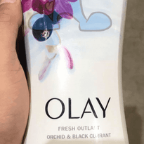 Olay Fresh Outlast Orchid & Black Currant B Complex Body Wash 650Ml Beauty